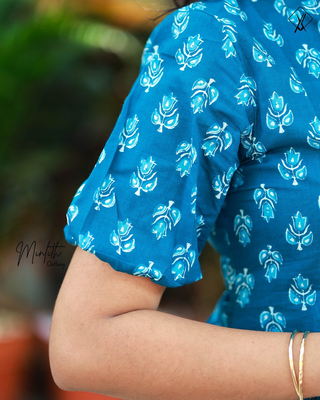 LICY- Cotton floral puff kurta with straight pants - Image 3
