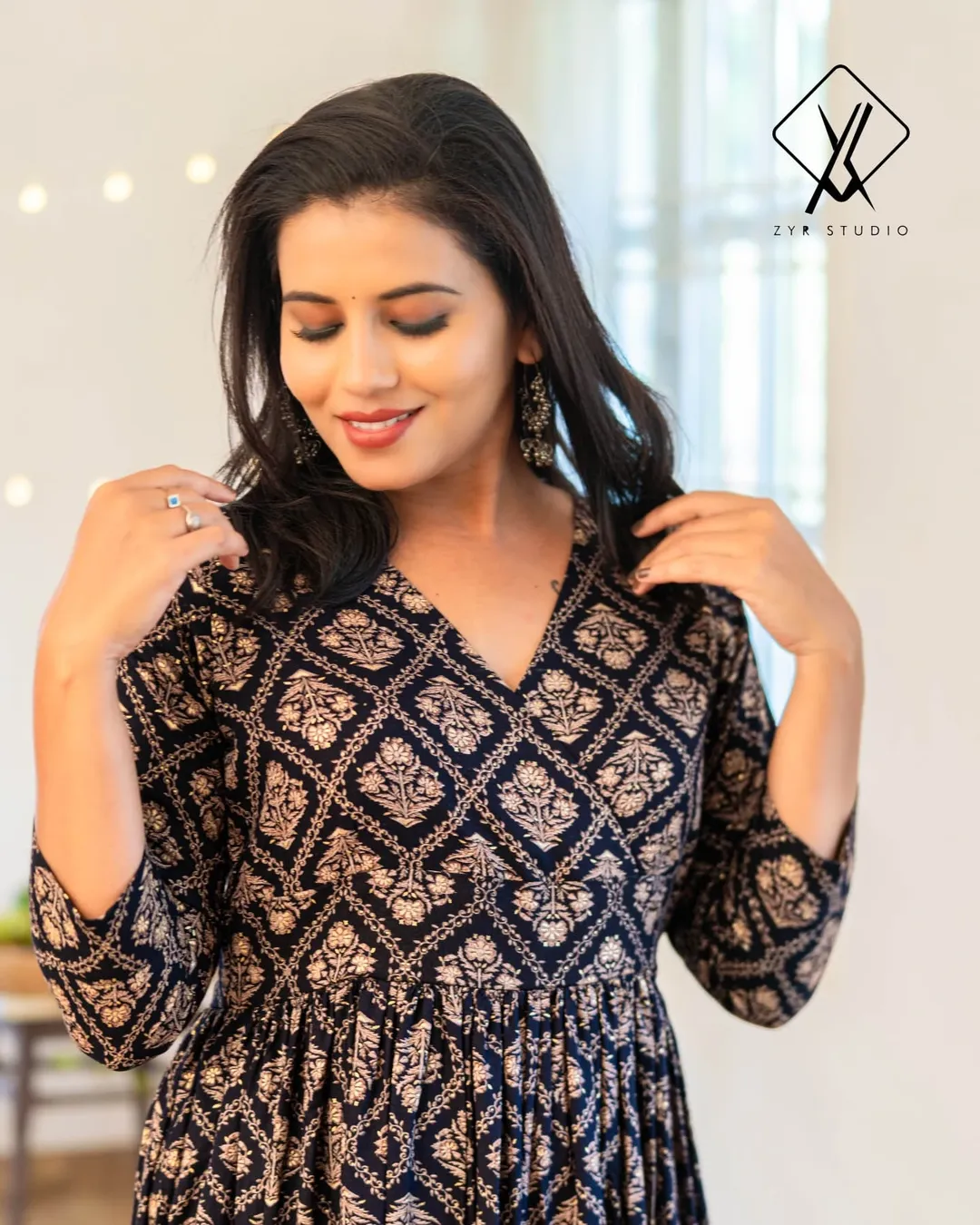 MILA - Flowy Gown Pattern (Black) - Image 4