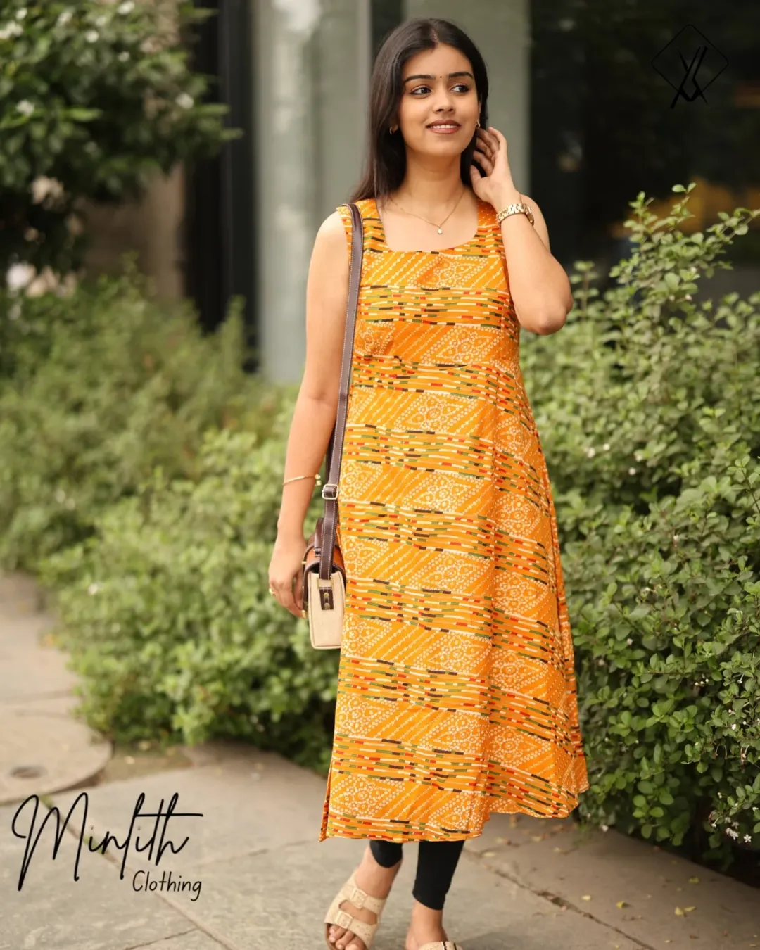 NOVA - Cotton Sleeveless Kurti