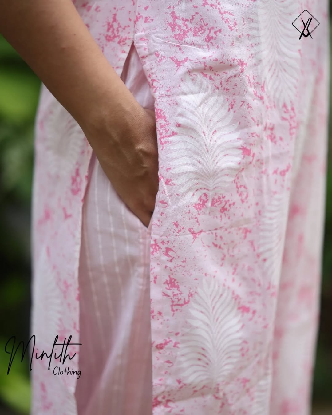 PINKY - Collared Lace Neck Kurti Set - Image 3