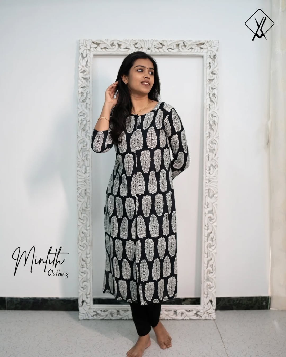 MEHER - Front Plaket Black Kurti - Image 3